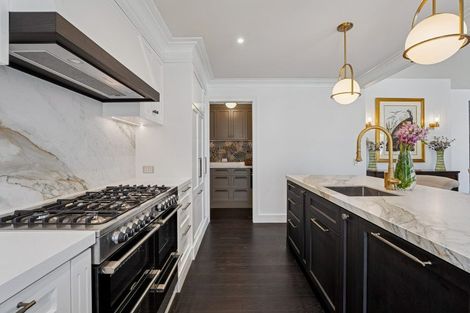 Photo of property in 40 Cunninghams Drive, Jacks Point, Queenstown, 9371