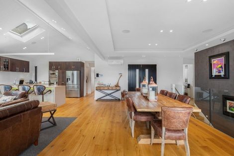 Photo of property in 12 Orford Drive, Jacks Point, Queenstown, 9371