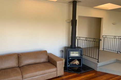 Photo of property in 3 Tinopai Road, Titirangi, Auckland, 0604