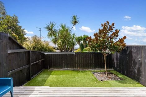 Photo of property in 8/144 Titirangi Road, New Lynn, Auckland, 0600