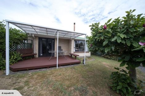 Photo of property in 40 Rahiri Street, Waitara, 4320