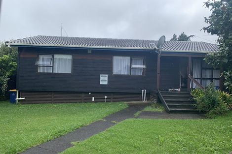 Photo of property in 7 Vera Road, Te Atatu South, Auckland, 0610