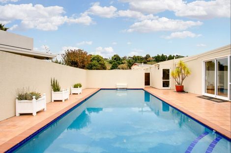 Photo of property in 3 Moana Place, Taradale, Napier, 4112