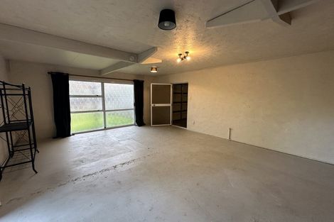 Photo of property in 2/82 Mill Road, Lower Vogeltown, New Plymouth, 4310