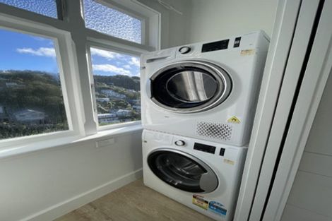 Photo of property in 34 Mornington Road, Brooklyn, Wellington, 6021