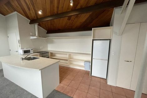 Photo of property in Metro Apartments, 20/220u Thorndon Quay, Pipitea, Wellington, 6011