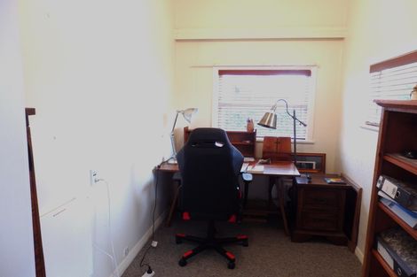 Photo of property in 16 Queen Street, Cambridge, 3434