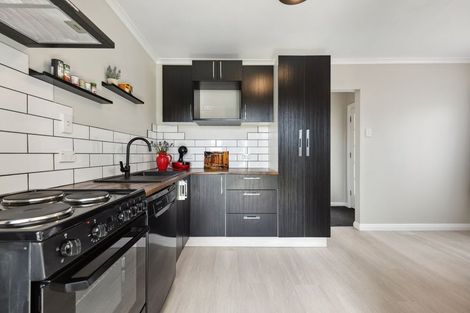 Photo of property in 299b Carrington Street, Vogeltown, New Plymouth, 4310