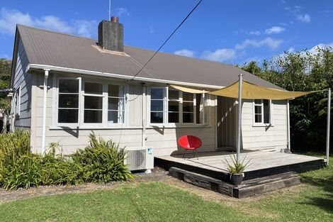 Photo of property in 9 Main Rd Ngakawau, Ngakawau, 7824