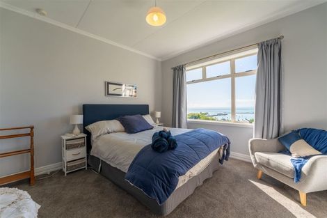 Photo of property in 51 Wharfe Street, South Hill, Oamaru, 9400
