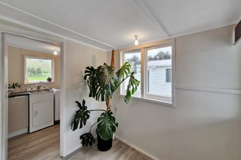 Photo of property in 125a Hickford Road, Foxton, 4893