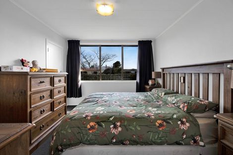 Photo of property in 6 Kamahi Avenue, Hawera, 4610