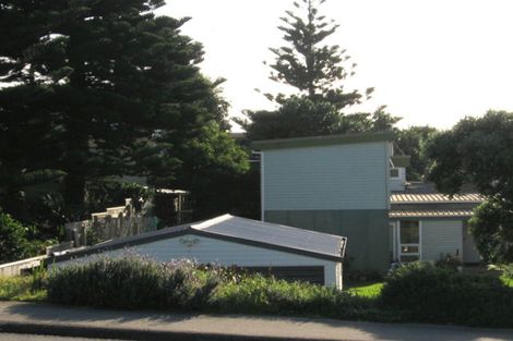 Photo of property in 24 Tireti Road, Titahi Bay, Porirua, 5022