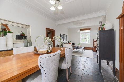 Photo of property in 17 Norwood Road, Bayswater, Auckland, 0622