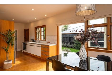 Photo of property in 157 Innes Road, St Albans, Christchurch, 8052