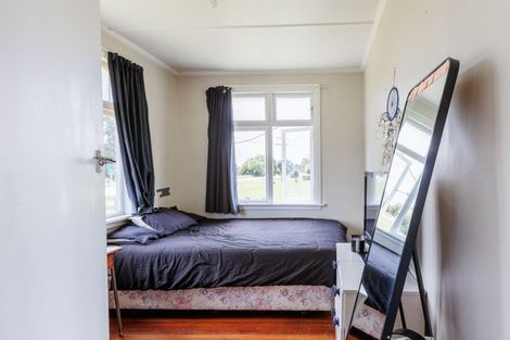 Photo of property in 42 Newman Road, Eketahuna, 4900