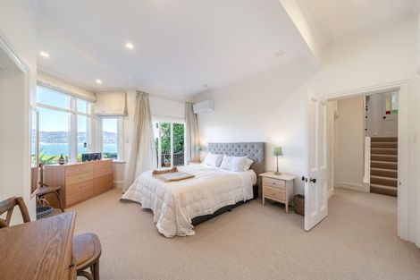 Photo of property in 9 Maida Vale Road, Roseneath, Wellington, 6011