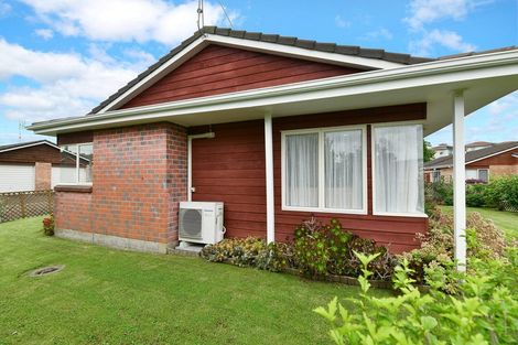 Photo of property in 26 The Grove, Red Beach, 0932
