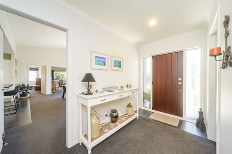Photo of property in 39 James Line, Kelvin Grove, Palmerston North, 4414
