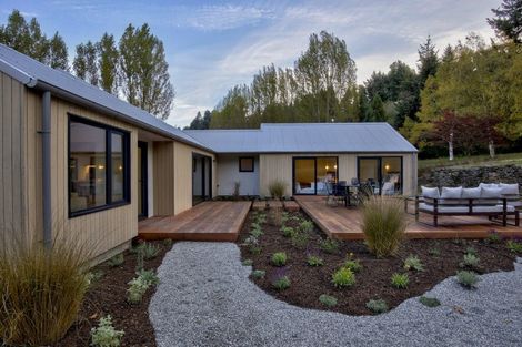 Photo of property in 206 Dalefield Road, Dalefield, Queenstown, 9371