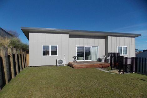 Photo of property in 10 Union Street, Foxton, 4814