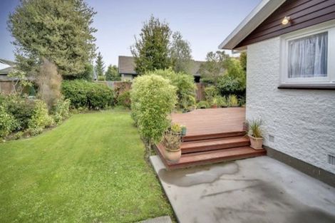 Photo of property in 57 Kent Lodge Avenue, Avonhead, Christchurch, 8042