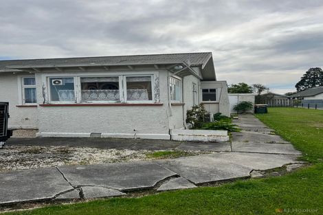 Photo of property in 6-6a Timaru Road, Waimate, 7924