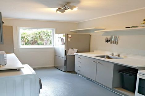 Photo of property in 10/65 Rangatira Road, Beach Haven, Auckland, 0626