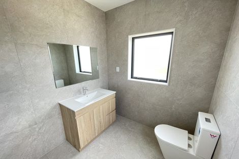 Photo of property in 133b Arran Road, Browns Bay, Auckland, 0630