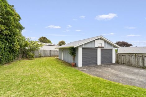 Photo of property in 86 Ruapehu Street, Paraparaumu, 5032