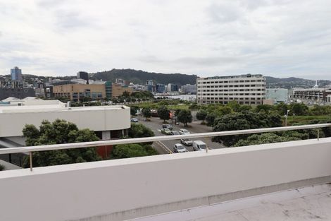 Photo of property in Fountain Court, 11/48u Oriental Parade, Oriental Bay, Wellington, 6011