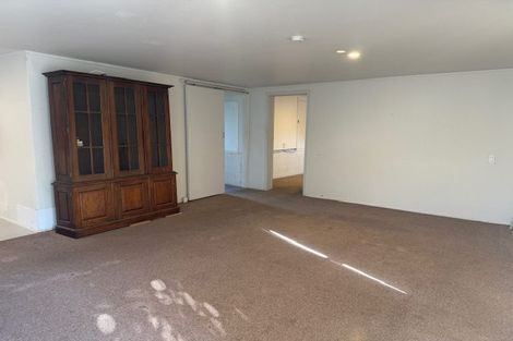 Photo of property in 16 Glenside Avenue, Pakuranga, Auckland, 2010