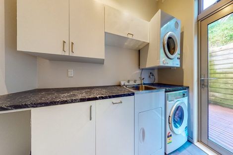 Photo of property in 37 Liardet Street, Vogeltown, Wellington, 6021
