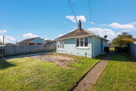 Photo of property in 32 Carisbrooke Street, Aranui, Christchurch, 8061