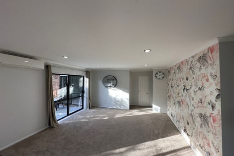 Photo of property in 38b Hetherington Road, Ranui, Auckland, 0612