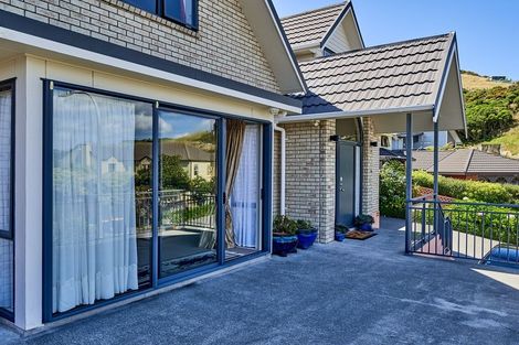 Photo of property in 23 Kilkelly Close, Tawa, Wellington, 5028