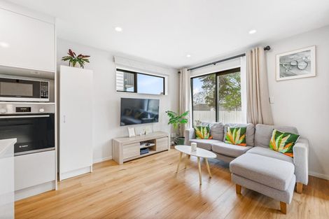 Photo of property in 59d Redwood Drive, Massey, Auckland, 0614