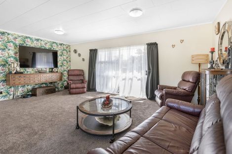 Photo of property in 3 Augustus Earle Place, Pukehangi, Rotorua, 3015