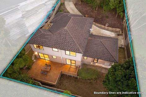 Photo of property in 2 Greville Road, Pinehill, Auckland, 0630