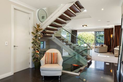 Photo of property in 5 Lake Domain Drive, Frankton, Hamilton, 3204