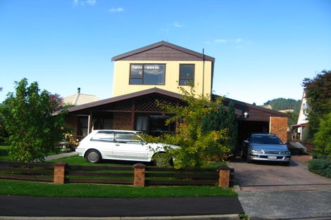 Photo of property in 18 Cedar Crescent, Mosgiel, 9024
