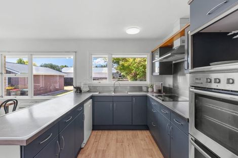 Photo of property in 256 Waimairi Road, Ilam, Christchurch, 8041