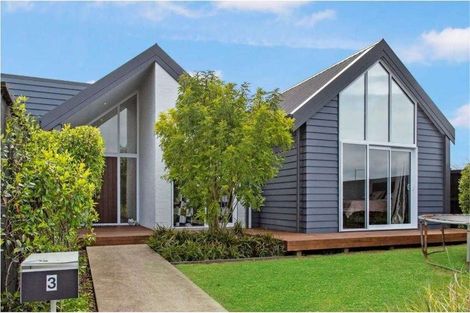 Photo of property in 3 Liberation Road, Papakura, 2110