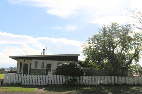 Photo of property in 38 Carlton Street, Bellevue, Tauranga, 3110