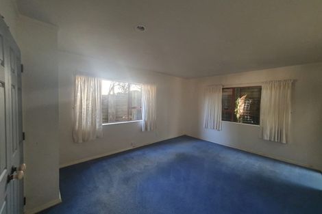 Photo of property in 45 Tenbless Court, Unsworth Heights, Auckland, 0632