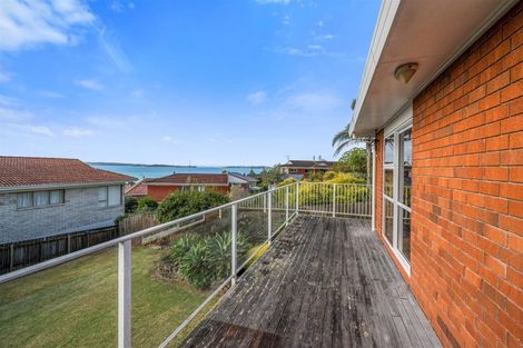 Photo of property in 80 Litten Road, Cockle Bay, Auckland, 2014
