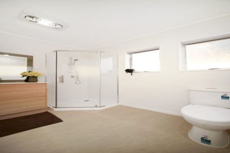 Photo of property in 38a Heathdale Crescent, Papakura, 2110