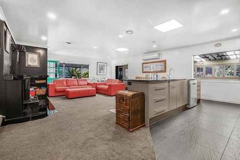 Photo of property in 12 Newcastle Road, Dinsdale, Hamilton, 3204