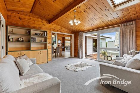 Photo of property in 43 Wiseley Road, Hobsonville, Auckland, 0618