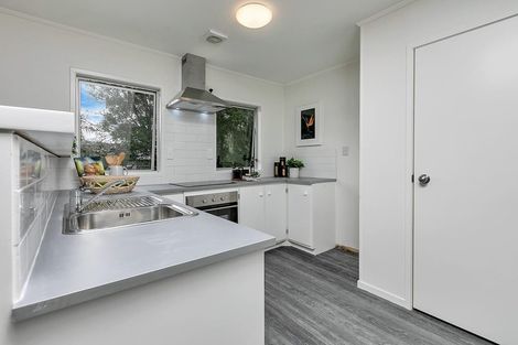 Photo of property in 5 Caram Place, Birkenhead, Auckland, 0626